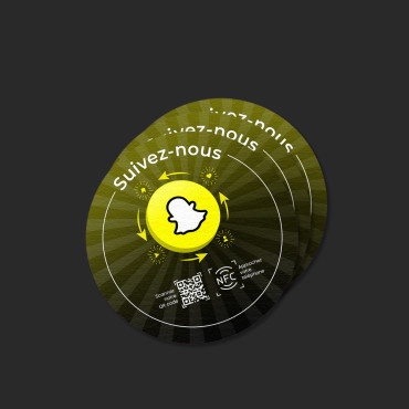 Sticker Snapchat forbundet med NFC-chip til væg, disk, POS og showcase