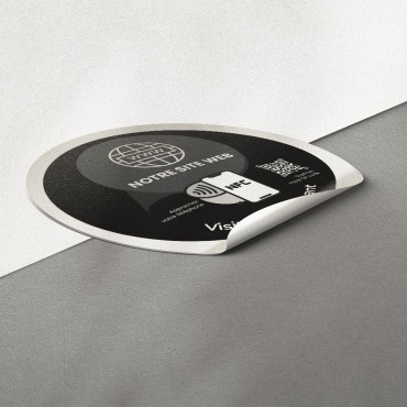 Adhesivo de sitio web conectado con chip NFC para pared, mostrador, POS y escaparate