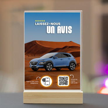 Automobilių agentūros NFC ir QR kodų stovas (dvipusis)