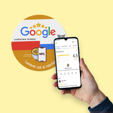 Yhdistetty Google Review NFC -tarra seinälle, tiskille, myyntipisteelle ja ikkunalle