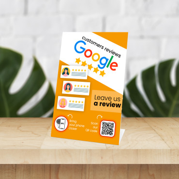 Google atsauksmes par stendu ar NFC čipu un QR kodu