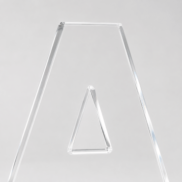 Γράμματα από διάφανο ακρυλικό (plexiglas)