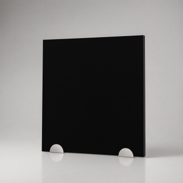 Plaque de plexiglas noir sur mesure - présentation studio