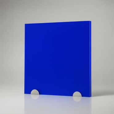 Plaque de plexiglas bleu sur mesure - présentation studio